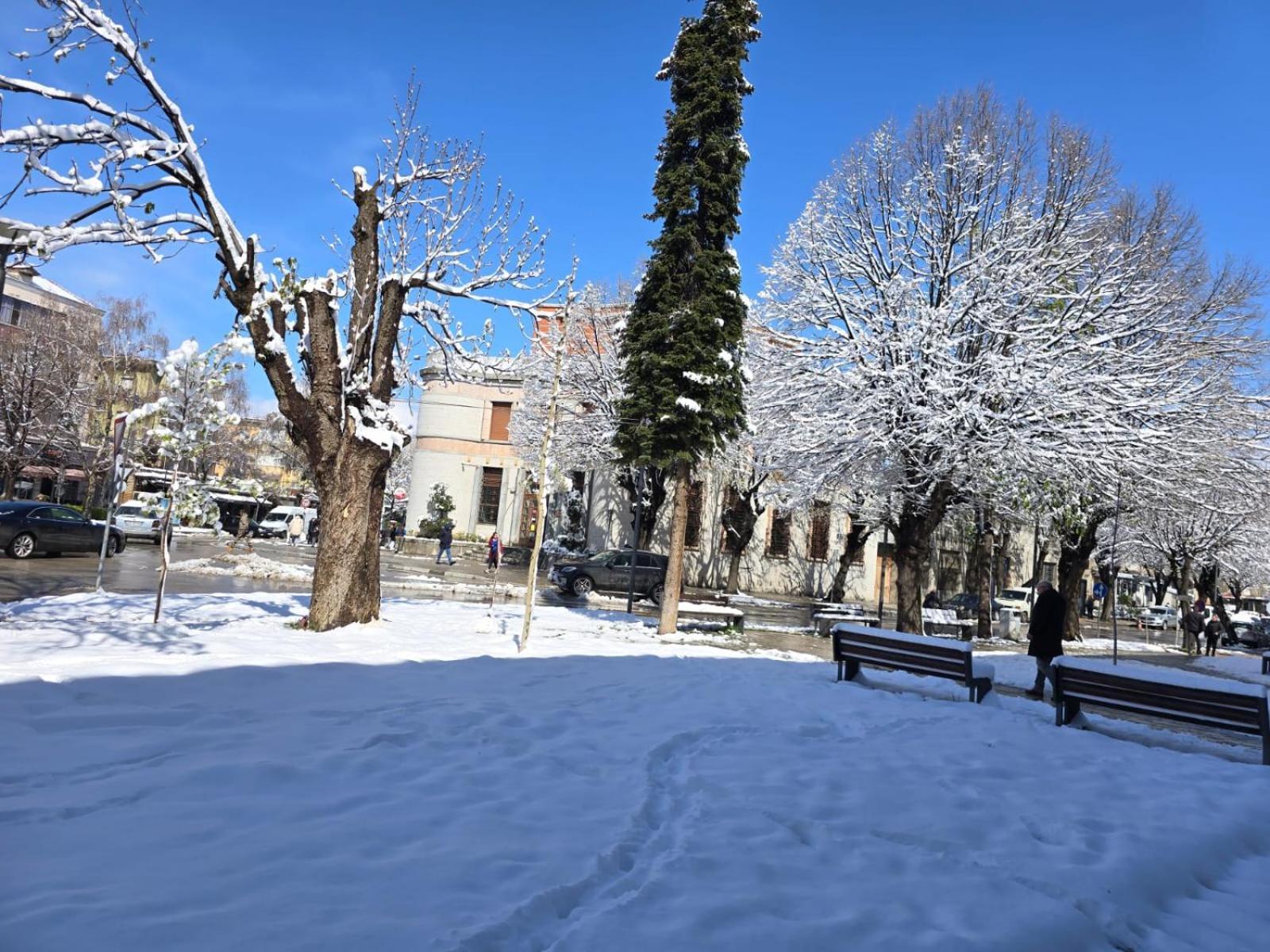 Vila Sonnet Korce Exteriér fotografie